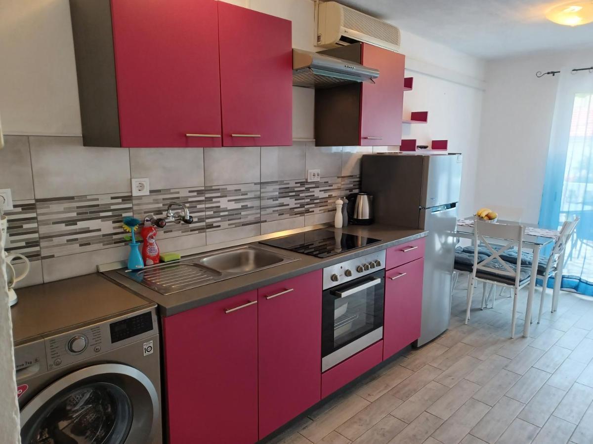 Apartments Katarina ヴィス エクステリア 写真