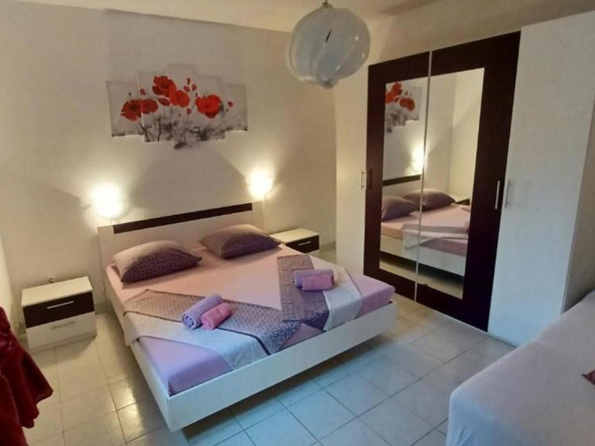Apartments Katarina ヴィス エクステリア 写真