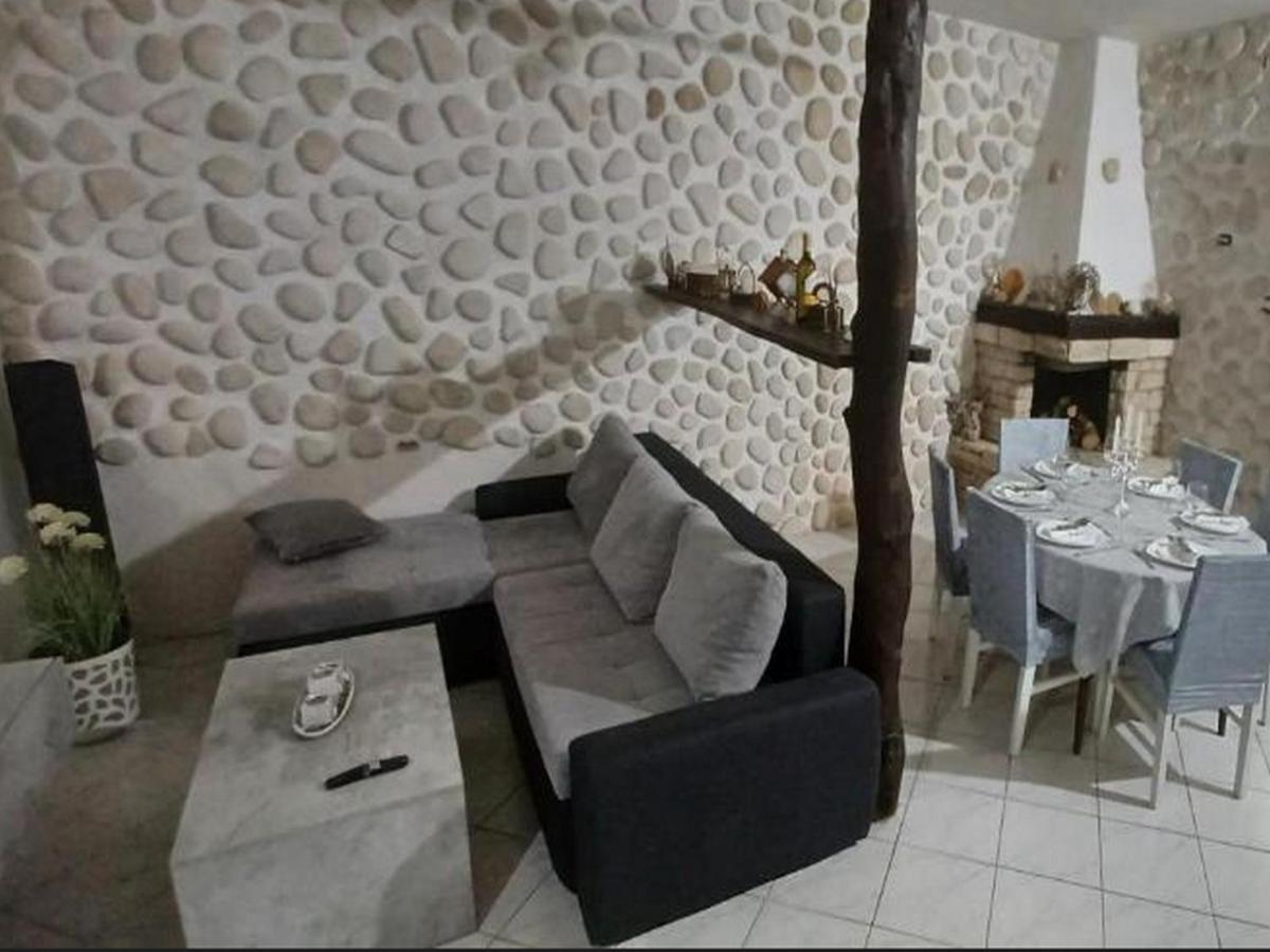 Apartments Katarina ヴィス エクステリア 写真